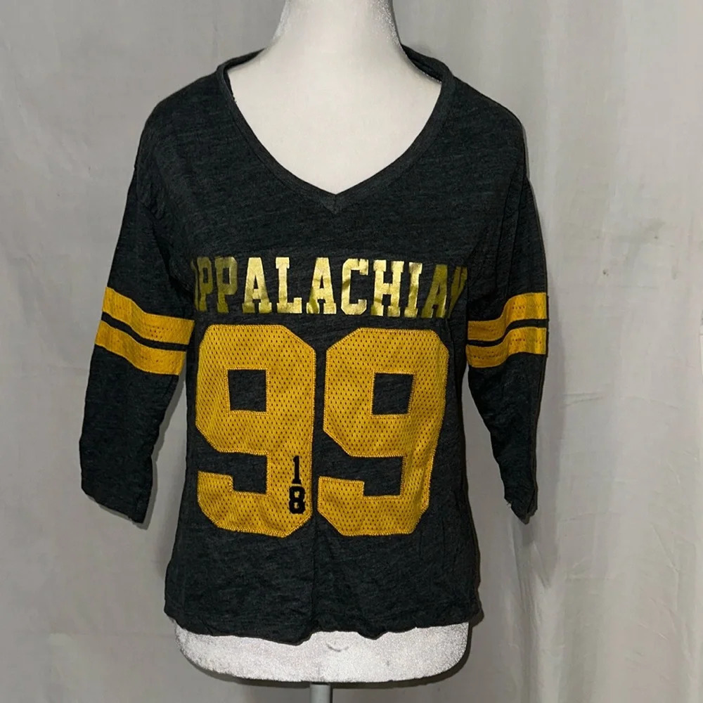 gray & yellow/gold Pressbox Appalachian State University vneck shirt size medium